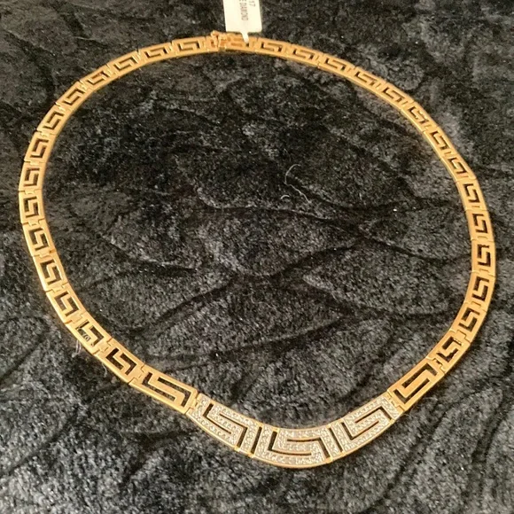 Necklace - Picture 1 of 3